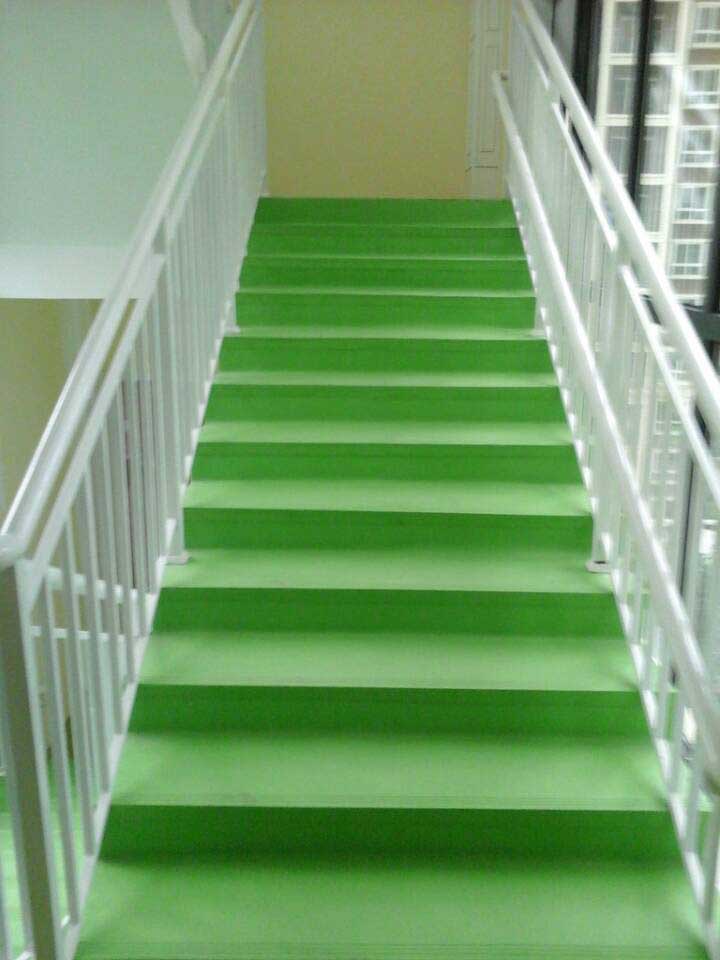 塑膠地板企業(yè)把好質(zhì)量關(guān)和開(kāi)拓網(wǎng)絡(luò)營(yíng)銷(xiāo)