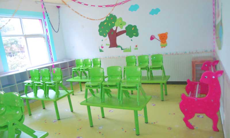 兒童地膠的優(yōu)良特性以及改良后適用戶外活動(dòng)