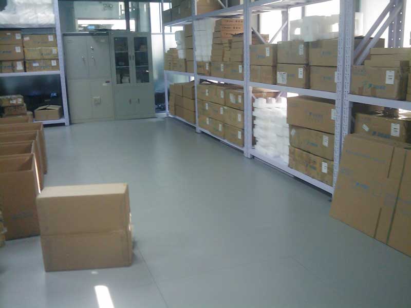 防靜電地板特點以及預防地板變形