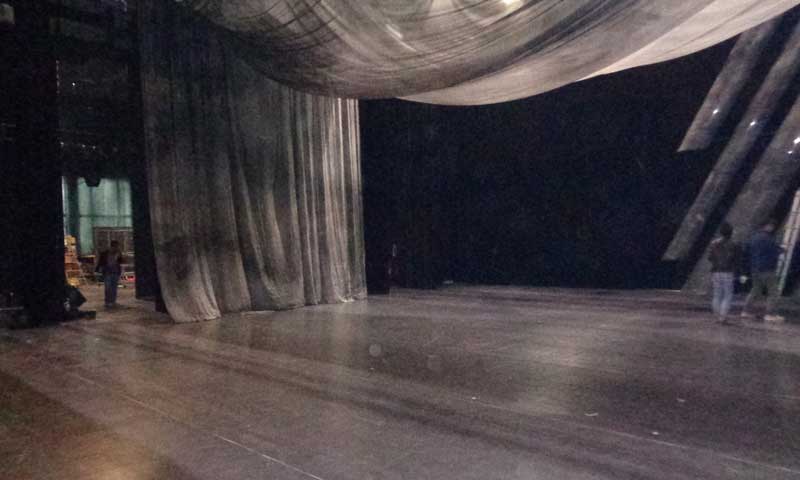 北京東城區(qū)中央戲劇學(xué)院舞臺地板 北京東城區(qū)中央戲劇學(xué)院舞臺地板